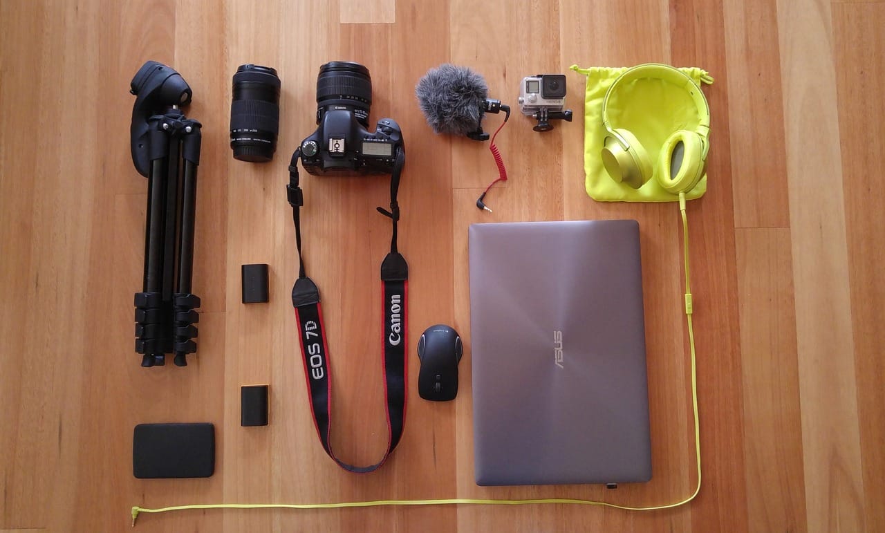 The winter kit: the usual bag, with three times the usual number of batteries.