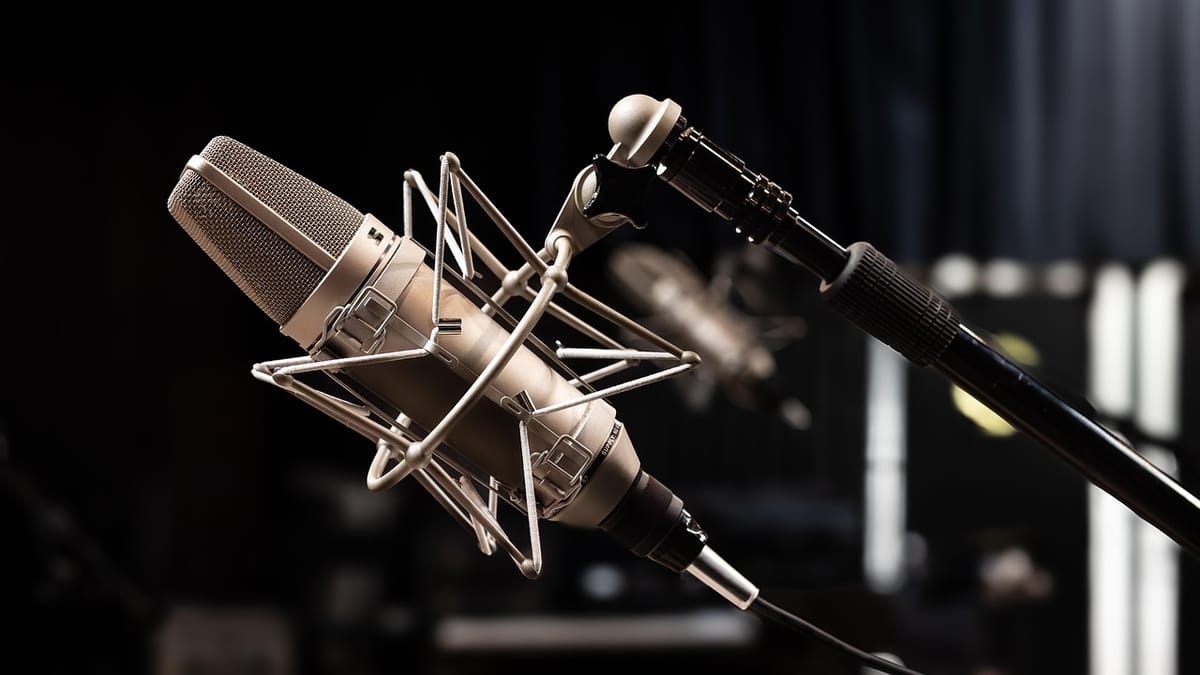 Recording sound outdoors: what the wind taught us